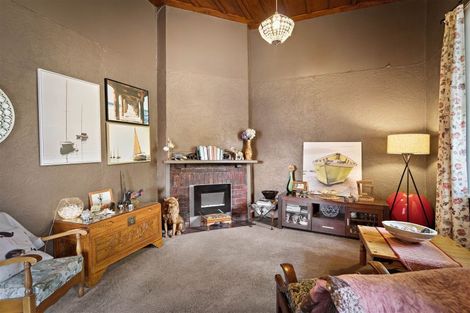 Photo of property in 49 Bright Street, Eketahuna, 4900