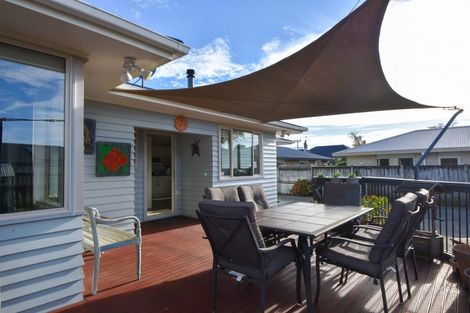 Photo of property in 240 High Street North, Carterton, 5713