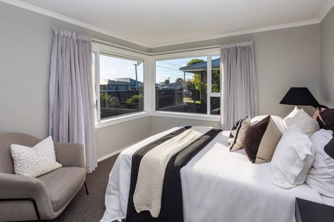 Photo of property in 19 Horton Place, Avondale, Christchurch, 8061