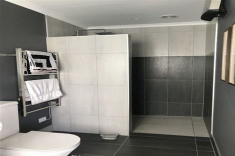 Photo of property in 106 Hamurana Road, Omokoroa, 3114