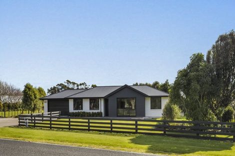 Photo of property in 81 Airport Drive, New Plymouth Airport, New Plymouth, 4373