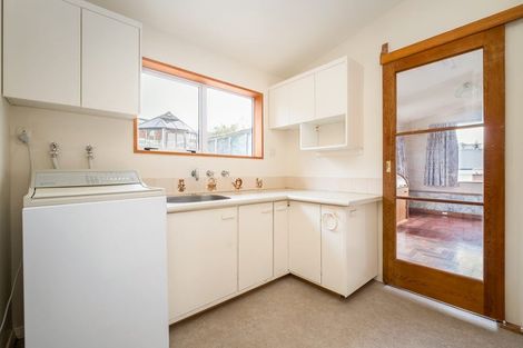 Photo of property in 264 Mount Pleasant Road, Mount Pleasant, Christchurch, 8081