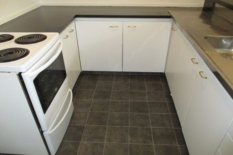 Photo of property in 16 Keeling Street, West End, Palmerston North, 4412