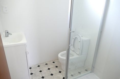 Photo of property in 20 Brains Road, Kelston, Auckland, 0602