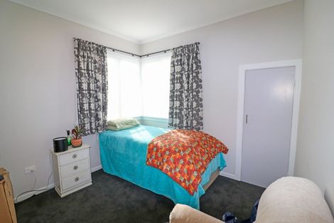 Photo of property in 6 Swinburn Street, Dannevirke, 4930