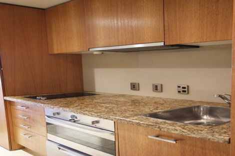 Photo of property in The Metropolis Apartments, 810/1 Courthouse Lane, Auckland Central, Auckland, 1010