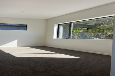 Photo of property in 2/24 Onepoto Road, Hauraki, Auckland, 0622