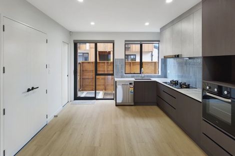 Photo of property in 41 Davington Way, Burswood, Auckland, 2013