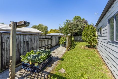 Photo of property in 23 Charles Cross Street, Longburn, Palmerston North, 4412
