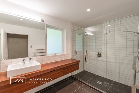 Photo of property in 10 Tiniroa Grove, Silverstream, Upper Hutt, 5019