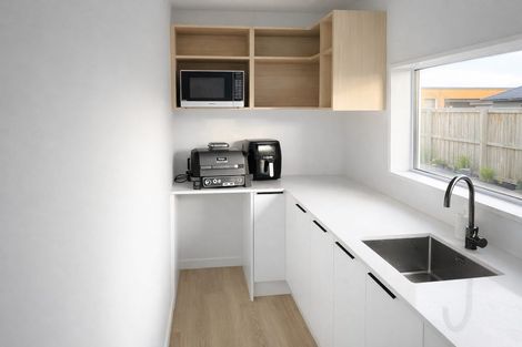 Photo of property in 23 Cousins Street, Woodend, 7610