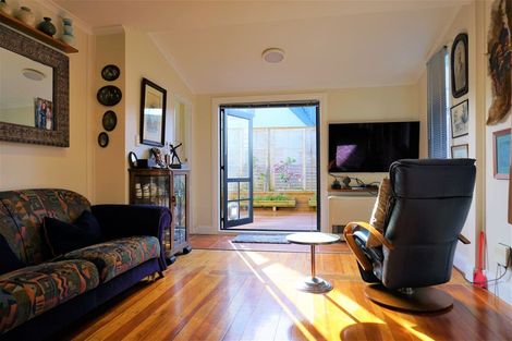 Photo of property in 37 Wellington Street, Hamilton East, Hamilton, 3216