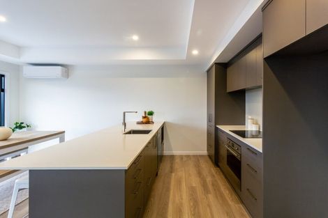 Photo of property in 98 Eriksen Road, Te Awa, Napier, 4110