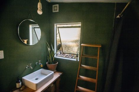 Photo of property in 22 Marine Drive, Diamond Harbour, Lyttelton, 8971