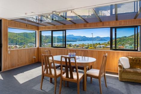 Photo of property in 10 Moana Heights, Waikawa, Picton, 7220