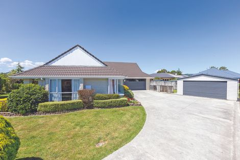 Photo of property in 166 Kelvin Grove Road, Kelvin Grove, Palmerston North, 4414