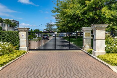 Photo of property in 10 Hatton Court, Northwood, Christchurch, 8051