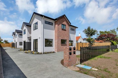 Photo of property in 1b Simons Street, Kensington, Whangarei, 0112