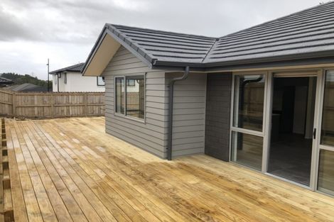 Photo of property in 7 Verdot Close, Kumeu, 0810