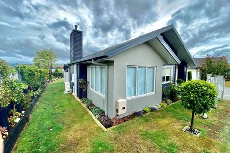 Photo of property in 59 Bridgewater Way, Pyes Pa, Tauranga, 3112