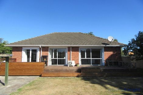 Photo of property in 11 Evatt Street, Bryndwr, Christchurch, 8053