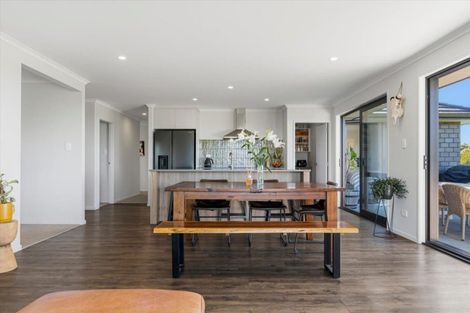 Photo of property in 25 Morepork Way, Papamoa, 3183
