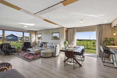 Photo of property in 153 Inland Road North, Tikorangi, Waitara, 4383