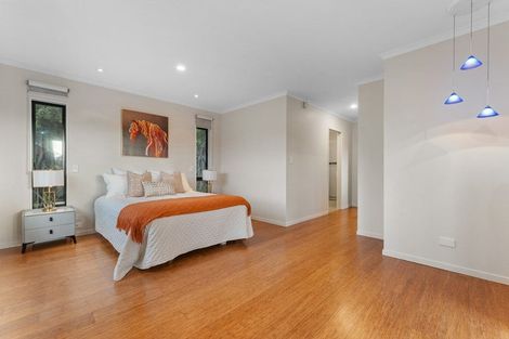 Photo of property in 12b Kimberly Grove, Greenhithe, Auckland, 0632