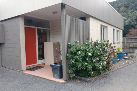 Photo of property in 1/63 Cheviot Road, Lowry Bay, Lower Hutt, 5013