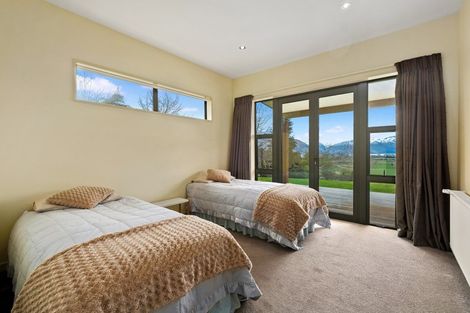 Photo of property in 555 Mount Barker Road, Wanaka, 9382