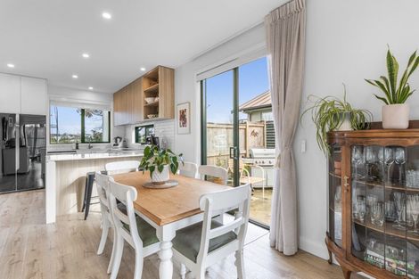 Photo of property in 30 Anchorage Drive, Karaka, Papakura, 2113