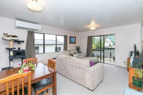 Photo of property in 15 Lloyd Drive, Nawton, Hamilton, 3200