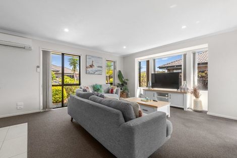 Photo of property in 164 Doncaster Drive, Papamoa Beach, Papamoa, 3118