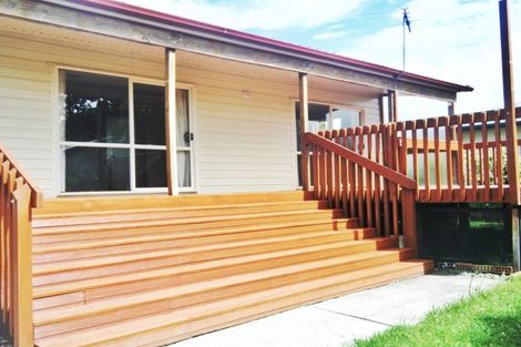 Photo of property in 31 Solar Road, Glen Eden, Auckland, 0602