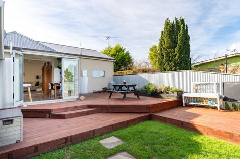 Photo of property in 37 Stanley Street, Kenmure, Dunedin, 9011