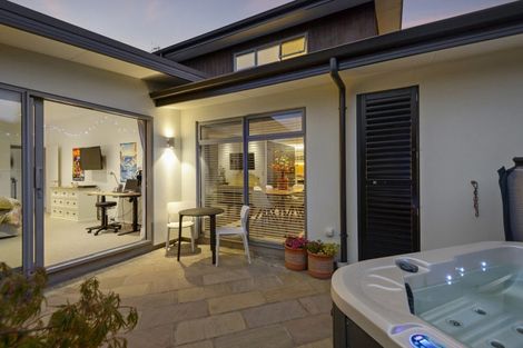 Photo of property in 10 Horseshoe Lake Road, Burwood, Christchurch, 8061