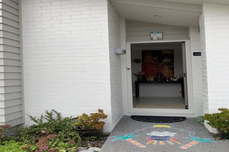 Photo of property in 8 Disley Road, Wattle Downs, Auckland, 2103