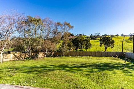 Photo of property in 17a Ash Street, Maungaturoto, 0520