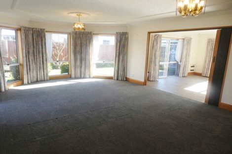 Photo of property in 7 Broadfell Avenue Avonhead Christchurch City