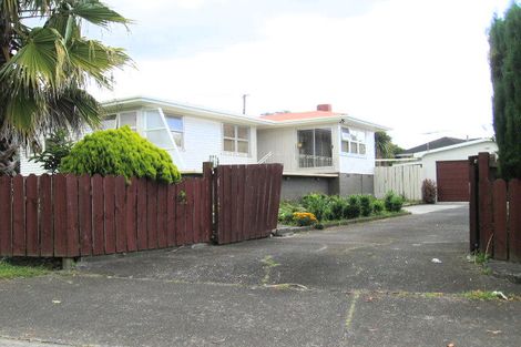 Photo of property in 35 Park Avenue, Papatoetoe, Auckland, 2025