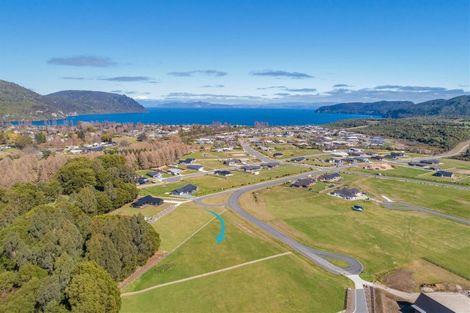 Photo of property in 18 Lancewood Way, Kinloch, Taupo, 3377