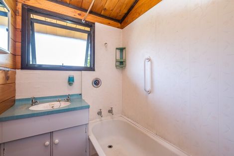 Photo of property in 99a Rimu Road, Raumati Beach, Paraparaumu, 5032