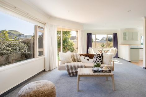 Photo of property in 52 Neeve Road, Taradale, Napier, 4112