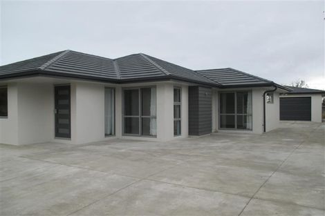 Photo of property in 160 Travis Road, New Brighton, Christchurch, 8083