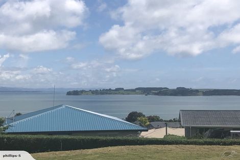 Photo of property in 11 Vivian Drive, Omokoroa, 3114