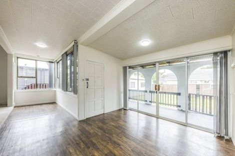 Photo of property in 8 Rosella Road, Mangere East, Auckland, 2024