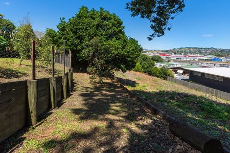 Photo of property in 15 Carlton Road, Pukekohe, 2120