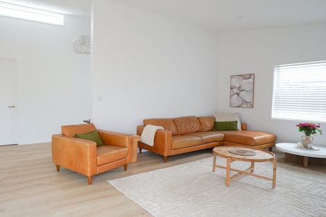 Photo of property in 94d Beach Road, Waihi Beach, 3611