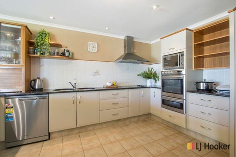 Photo of property in 23 Athenree Heights, Athenree, Katikati, 3177