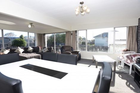 Photo of property in 198 Chelmsford Street, Waverley, Invercargill, 9810